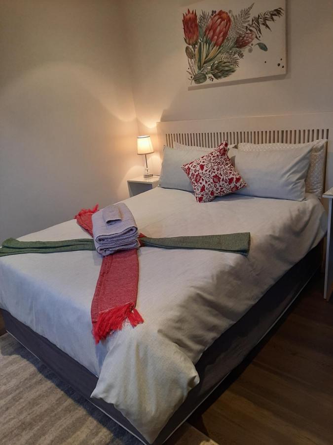 Fancy Pansy Apartman Germiston Kültér fotó