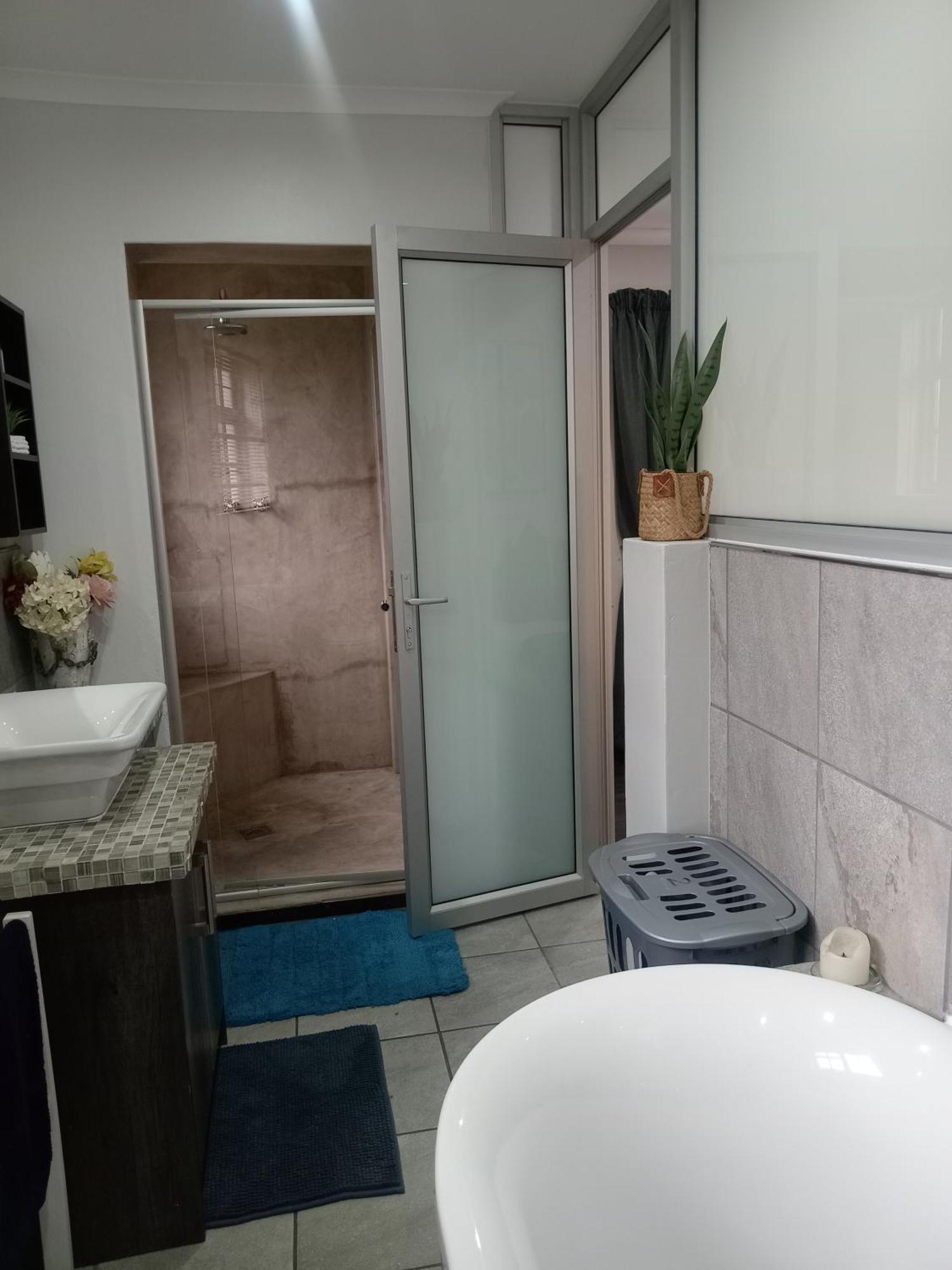 Fancy Pansy Apartman Germiston Kültér fotó